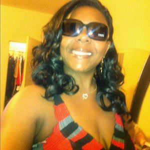 Meet your Posher, Rocquella